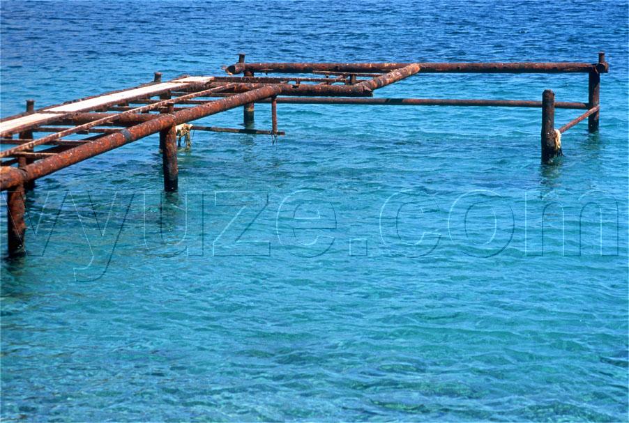 Abandoned jetty / Location: Loutro, Crete, Greece