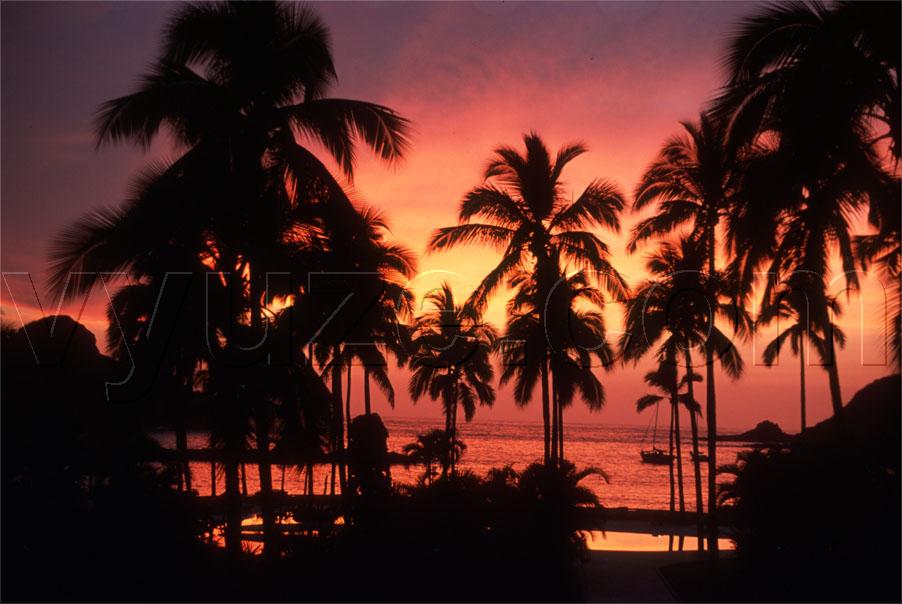 Pacific sunset / Location: Careyes, Jalisco, Mexico