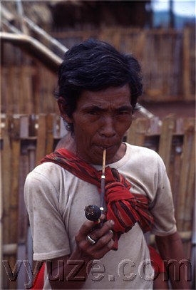 Smoker / Location: Thailand