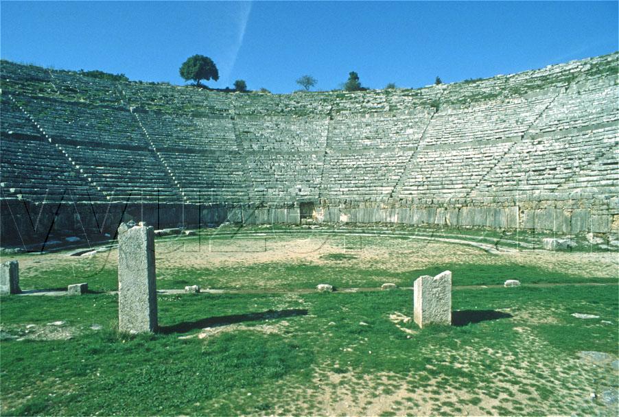 The theatre, Dodoni / Location: Dodoni, Greece