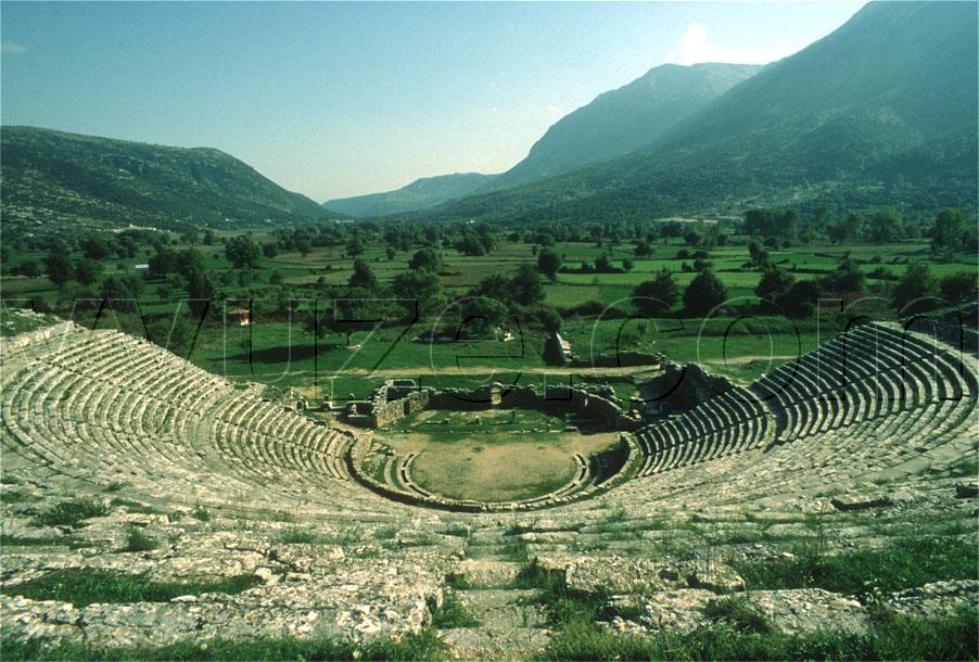 The theatre, Dodoni / Location: Dodoni, Greece